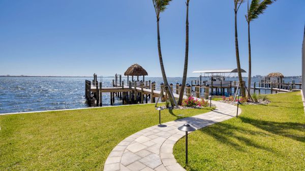 RIO DEL MAR - 2025 - Southern Riverfront 12