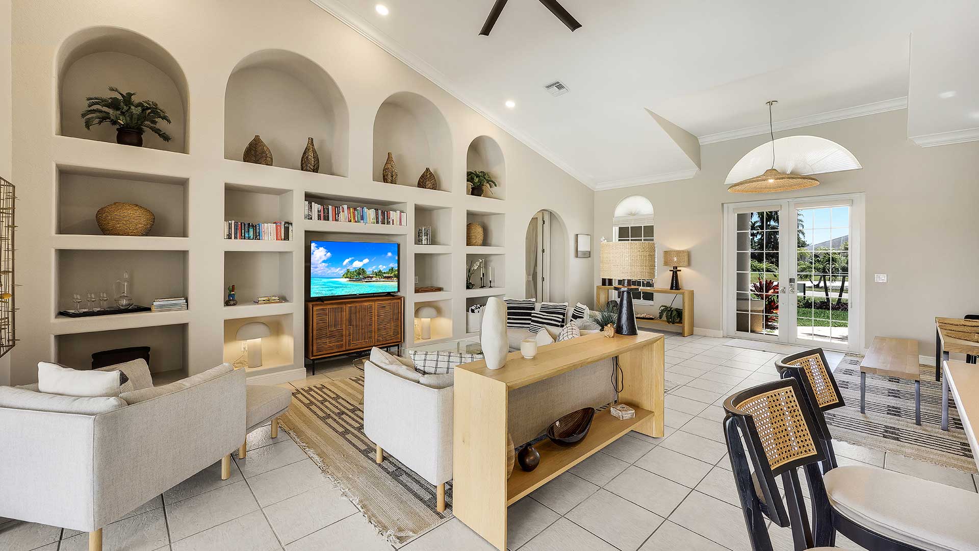 SABAL - Upscale Home in great Neighborhood 21