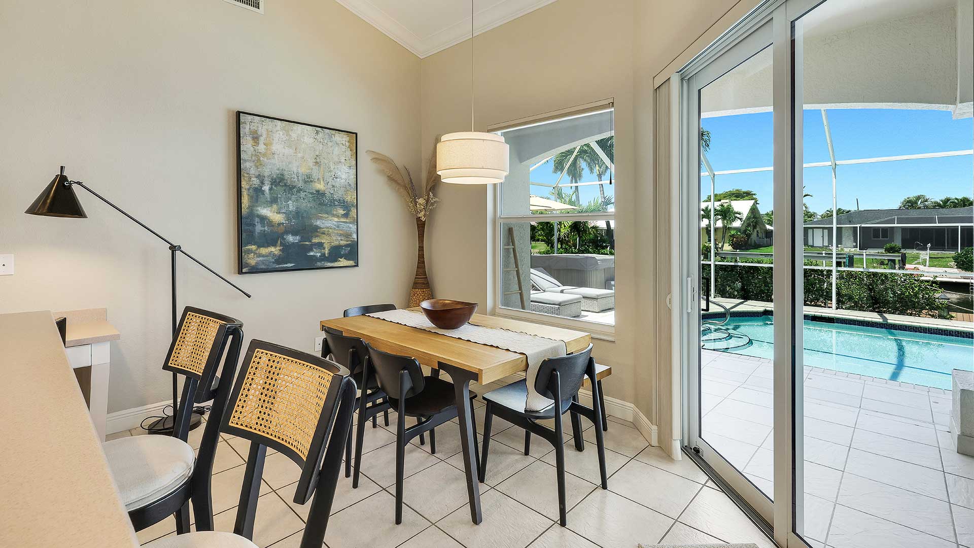 SABAL - Upscale Home in great Neighborhood 25