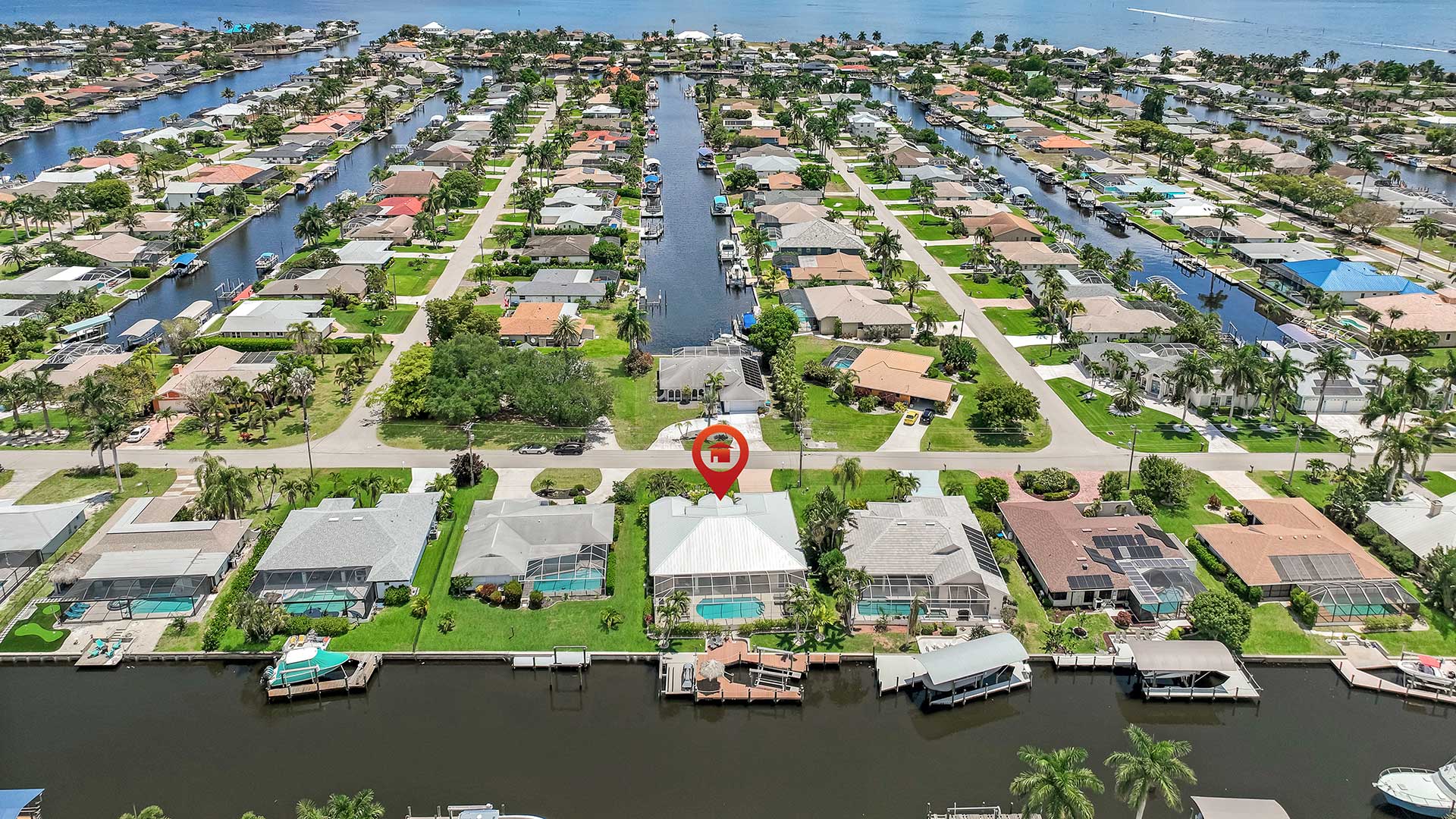 SABAL - Upscale Home in great Neighborhood 43
