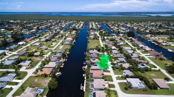 SOLD | South-Facing Home with Gulf-Access 3