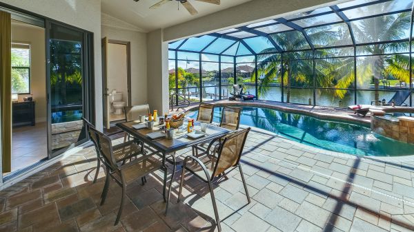 SOLD | South-Facing Home with Gulf-Access 6