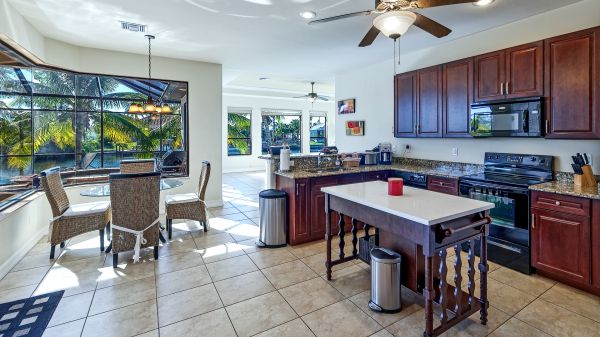 SOLD | South-Facing Home with Gulf-Access 10