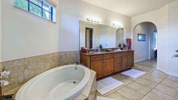 SOLD | South-Facing Home with Gulf-Access 15