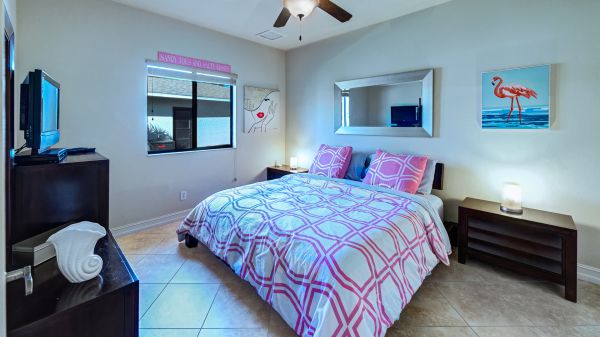 SOLD | South-Facing Home with Gulf-Access 18