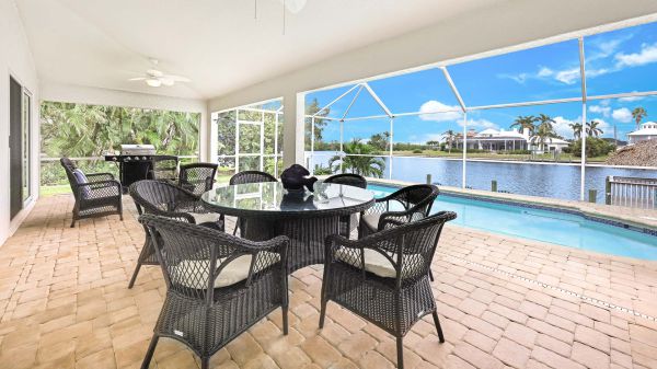 TERAMARO - At the Spreader -  Gorgeous views of water and preserve 12