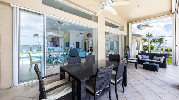 SOLD 2023: Riverfront lot in Yacht Club area - South facing 7