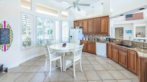 SOLD 2023: Riverfront lot in Yacht Club area - South facing 19
