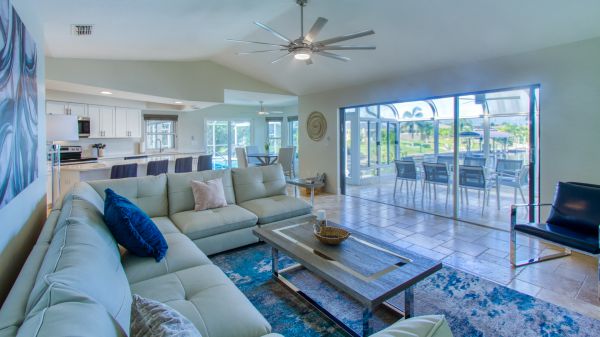 SOLD 2021: Fast Gulf Acess - 3/3 - Renovated 8