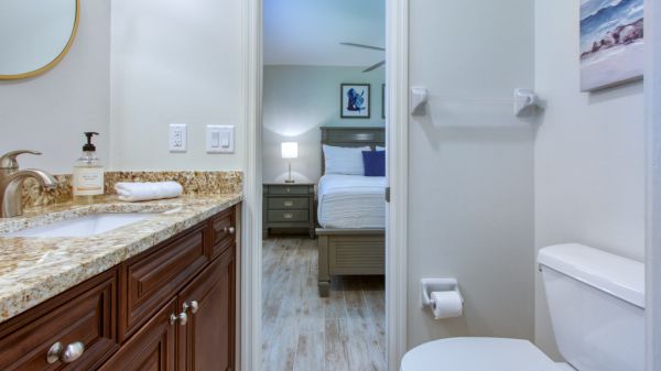 SOLD 2021: Fast Gulf Acess - 3/3 - Renovated 19