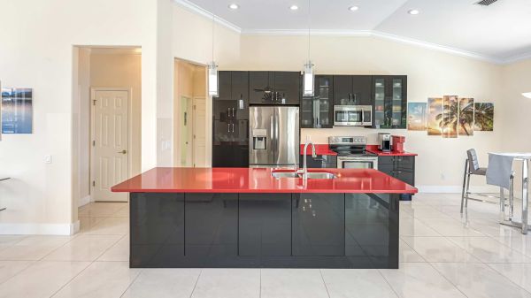 VISTA - Wide Waterview - Modern Home 19