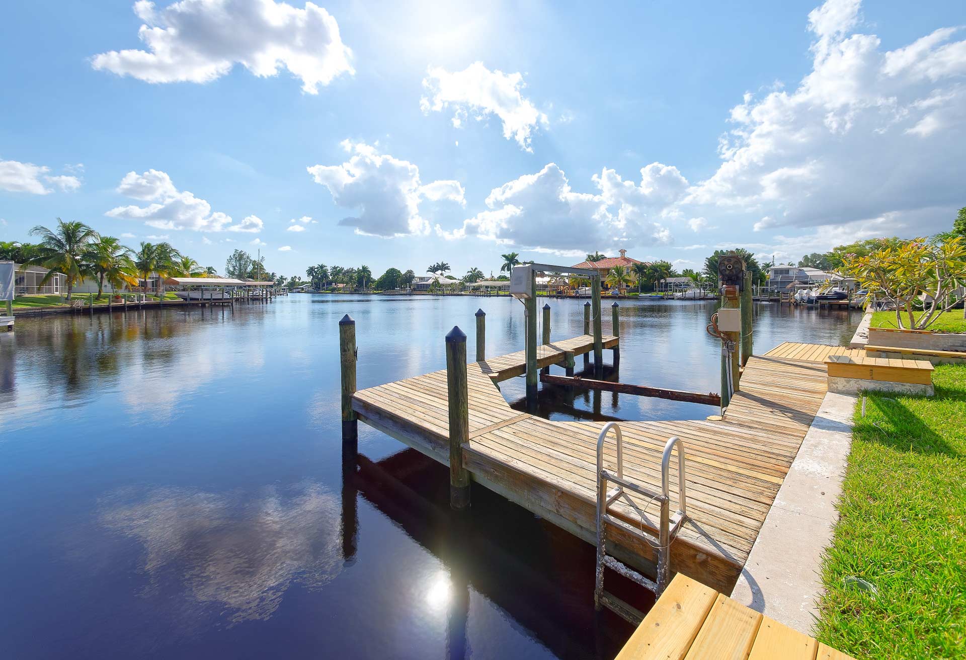 ZELADACE Yacht Club Area 9