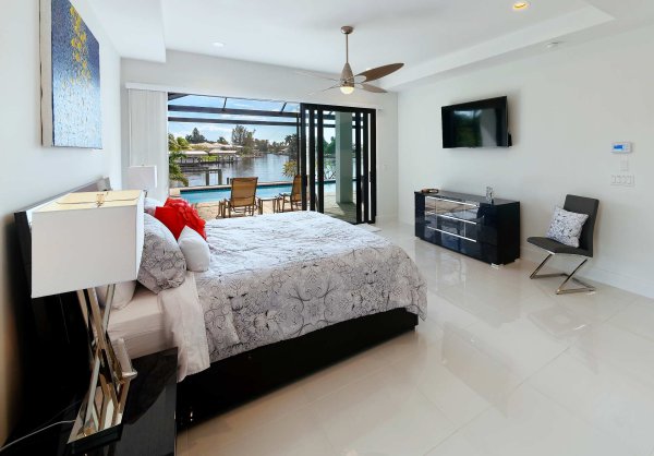 ZELADACE Yacht Club Area 15