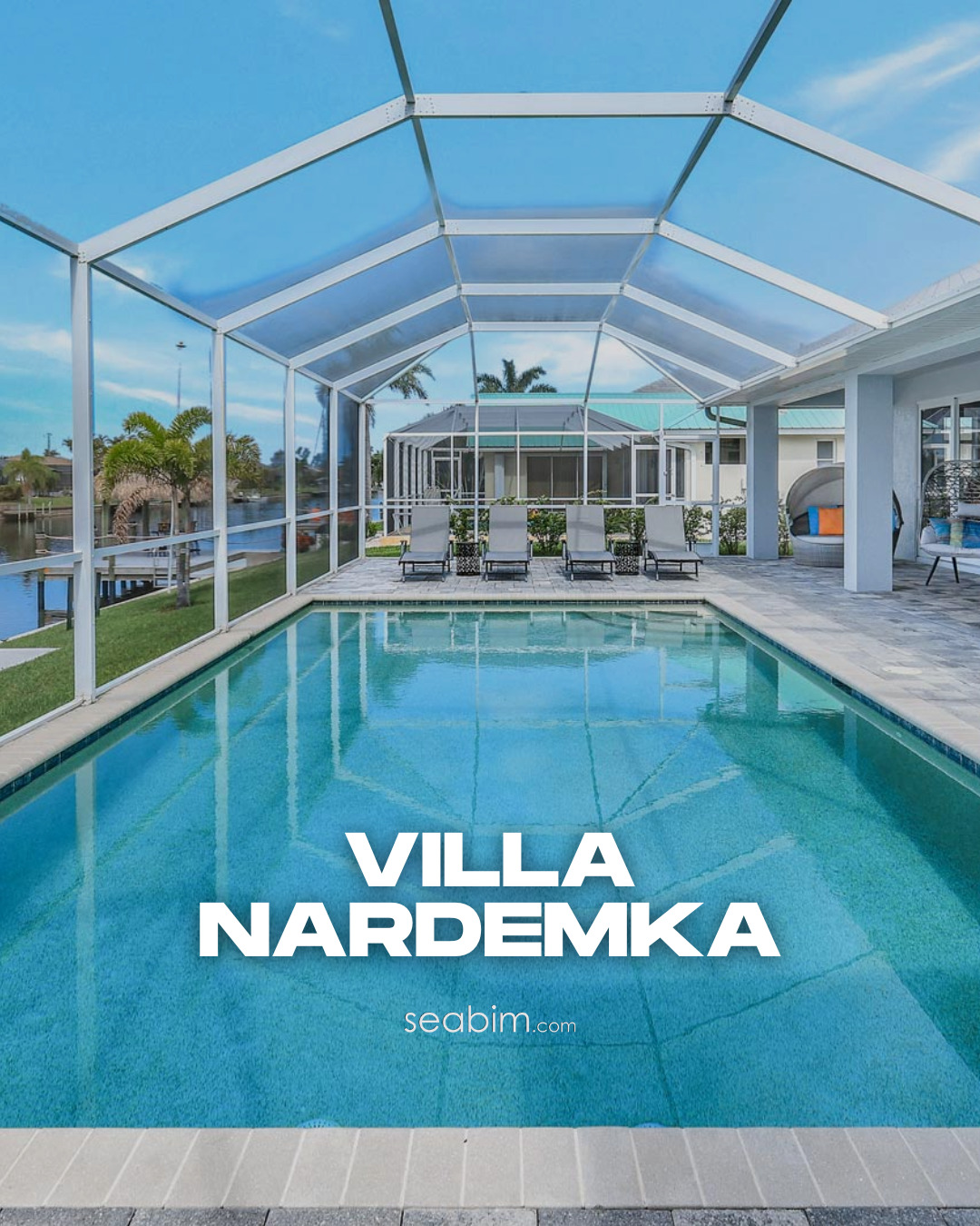 There are some places that make it very easy to slow down. Villa NARDEMKA is one of them. 🌴

Bright, modern interiors, 3 bedrooms, 3 bathrooms, and...