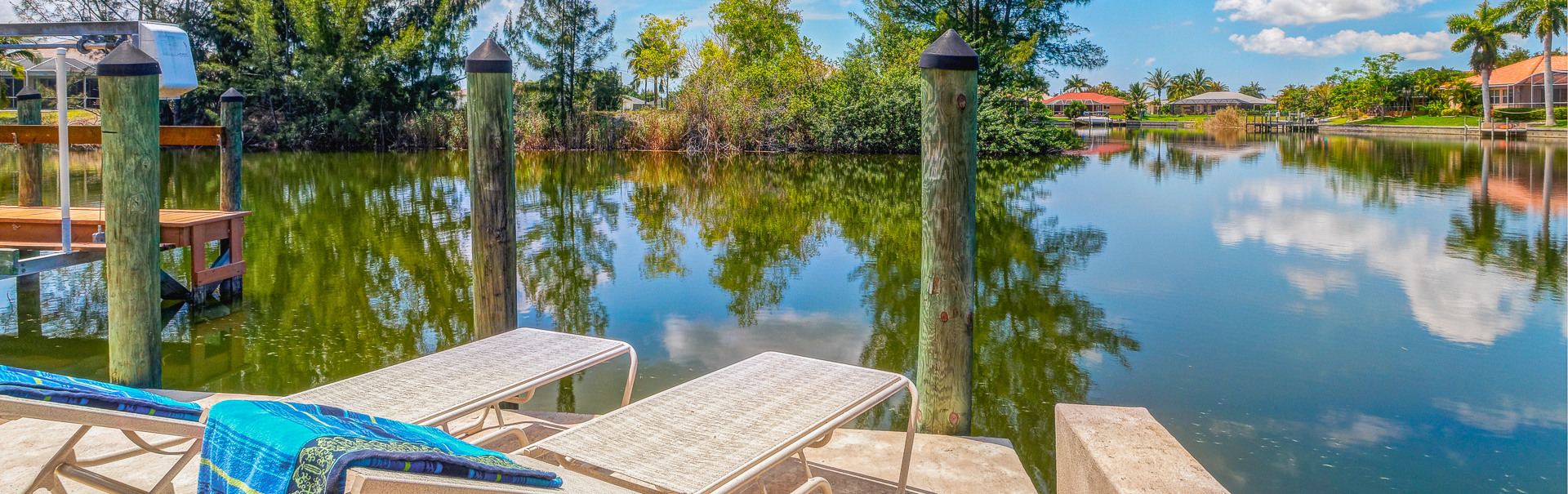 Under $600,000 - Gulf Access - High Ceilings